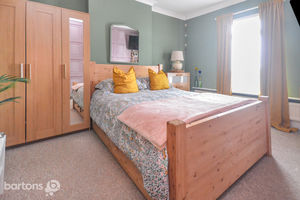 Photo 16- click for photo gallery